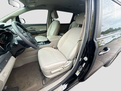 2018 Kia Sedona L