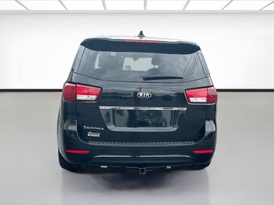 2018 Kia Sedona L