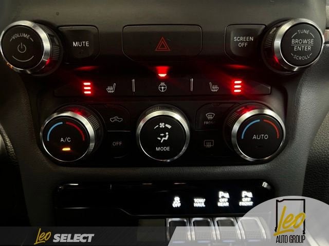 2022 RAM 1500 Big Horn Crew Cab 4x4 6'4" Box