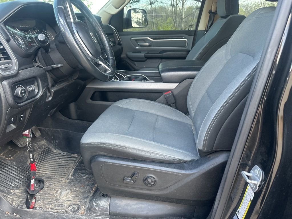 2019 RAM 1500 Big Horn/Lone Star Crew Cab 4x4 5'7" Box