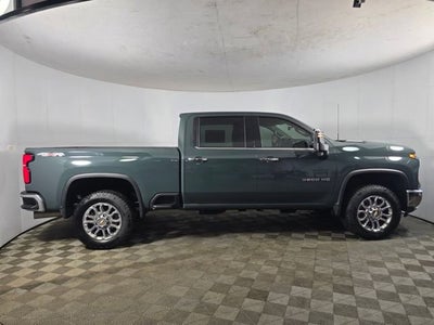 2025 Chevrolet Silverado 3500 HD LTZ