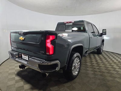 2025 Chevrolet Silverado 3500 HD LTZ