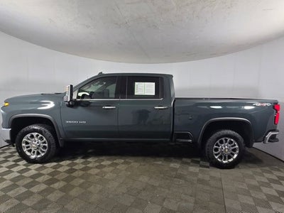 2025 Chevrolet Silverado 3500 HD LTZ