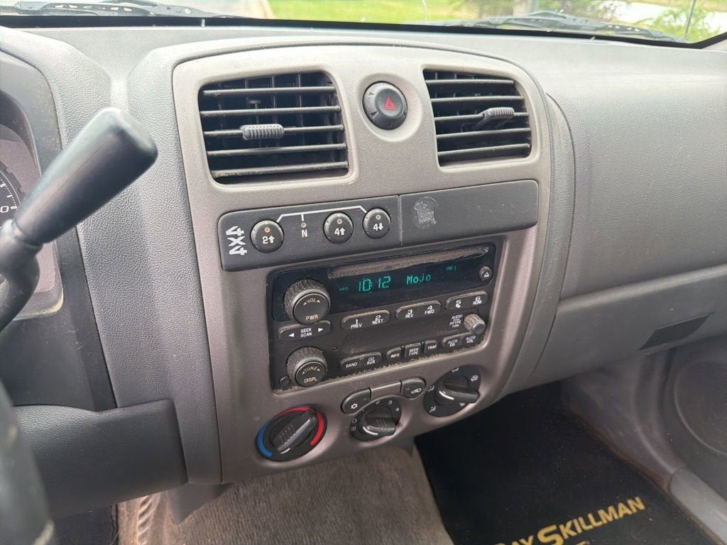 2004 Chevrolet Colorado LS Z71