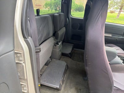 2004 Chevrolet Colorado LS Z71