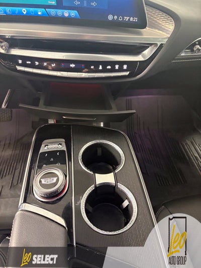 2024 Cadillac LYRIQ Sport 2