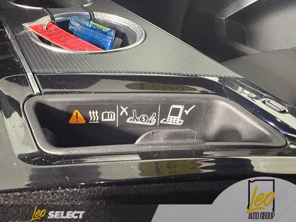 2024 Cadillac LYRIQ Sport 2