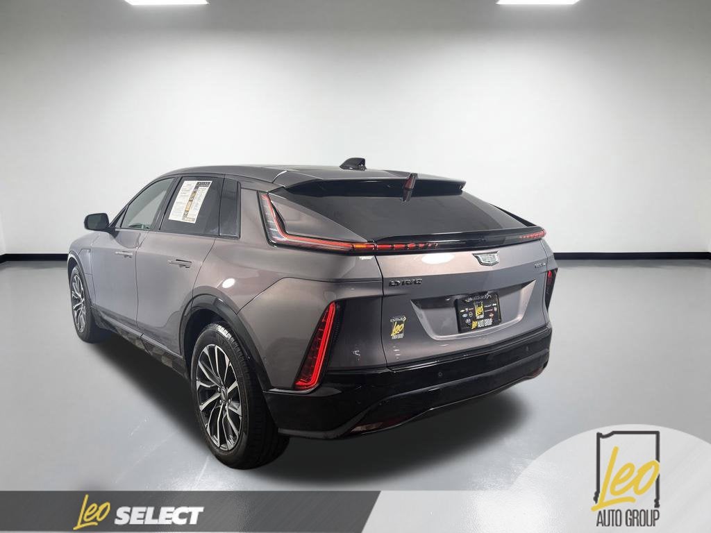 2024 Cadillac LYRIQ Sport 2