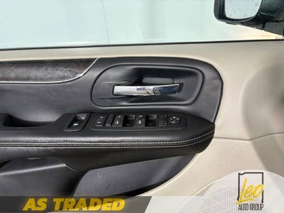2012 Chrysler Town & Country Touring-L