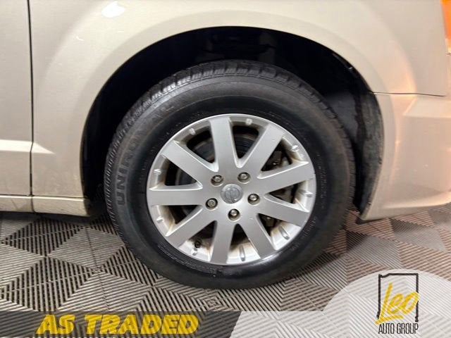 2012 Chrysler Town & Country Touring-L