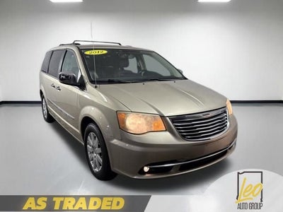 2012 Chrysler Town & Country Touring-L