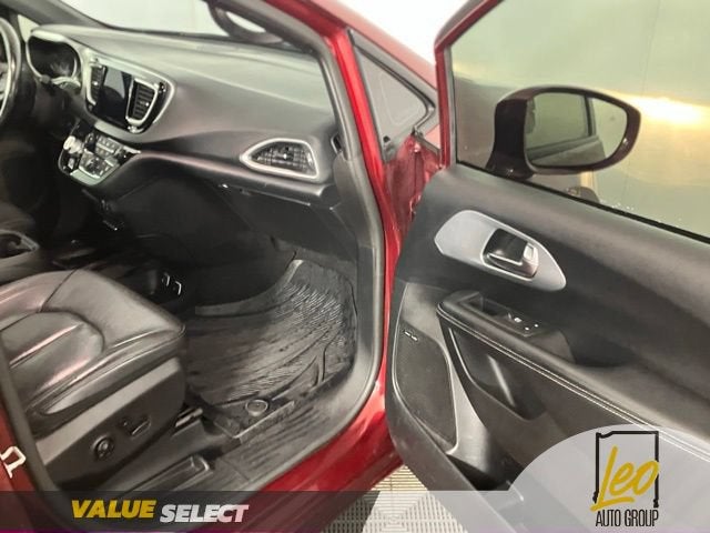 2020 Chrysler Pacifica Touring L Plus