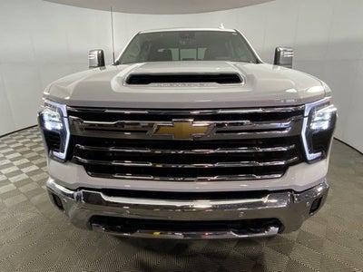 2025 Chevrolet Silverado 3500 HD LTZ