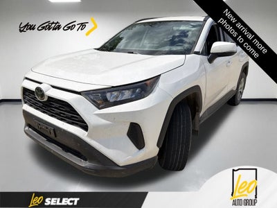 2019 Toyota RAV4 LE