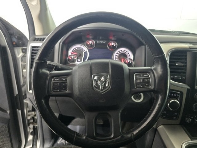 2017 RAM 1500 Big Horn Crew Cab 4x4 5'7" Box