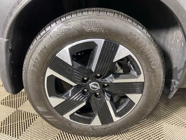 2025 Nissan Kicks SV Intelligent AWD