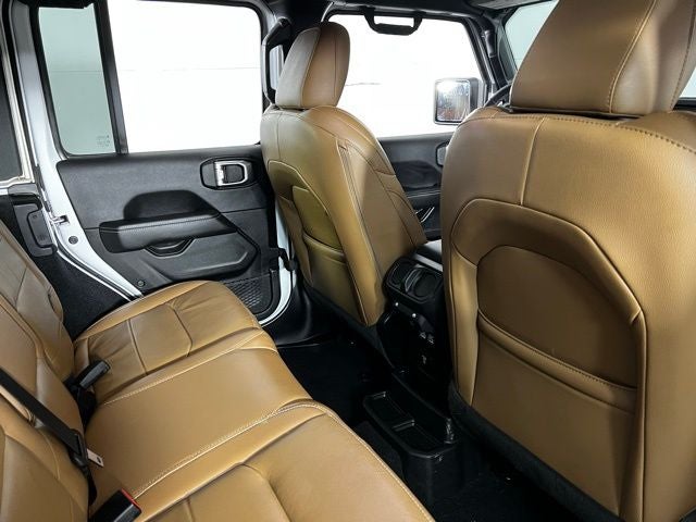 2022 Jeep Wrangler Unlimited Sahara 4x4