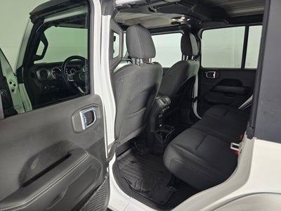 2022 Jeep Wrangler Unlimited Sahara 4x4