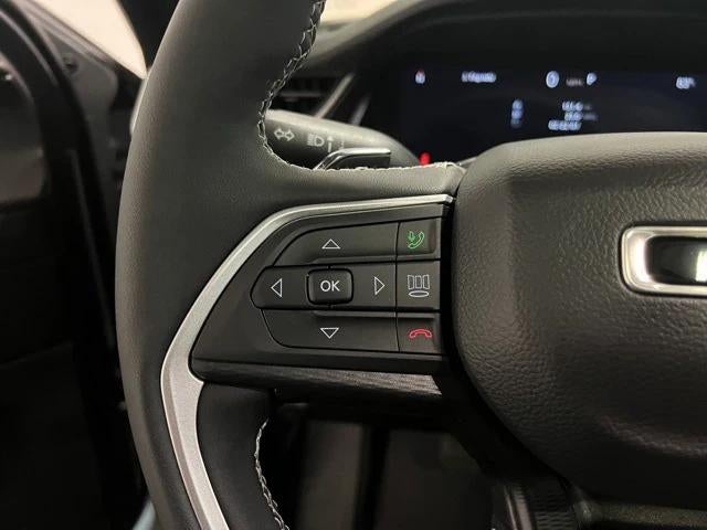 2023 Jeep Grand Cherokee Altitude 4x2