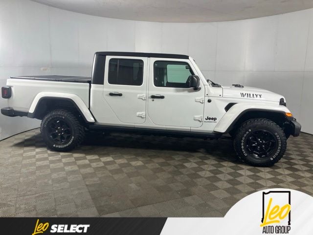 2022 Jeep Gladiator Willys 4x4