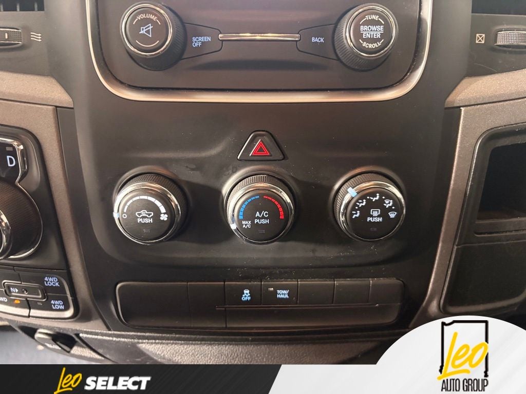 2017 RAM 1500 Express Quad Cab 4x4 6'4' Box