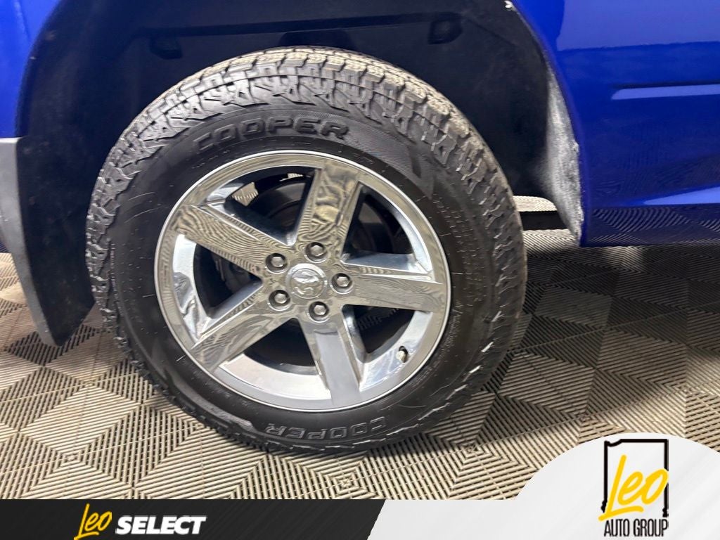2017 RAM 1500 Express Quad Cab 4x4 6'4' Box