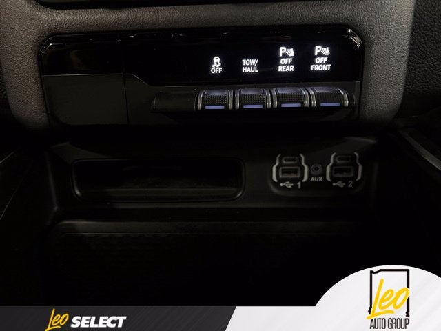 2023 RAM 1500 Big Horn Crew Cab 4x4 5'7' Box