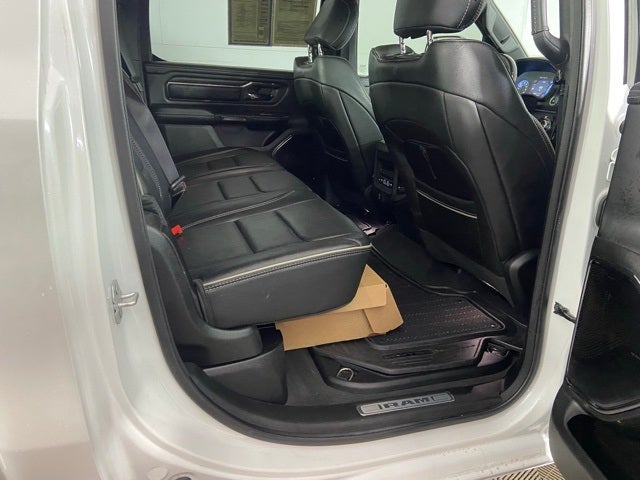 2022 RAM 1500 Limited Crew Cab 4x4 5'7' Box