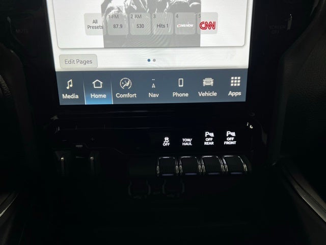 2023 RAM 1500 Laramie Crew Cab 4x4 5'7' Box