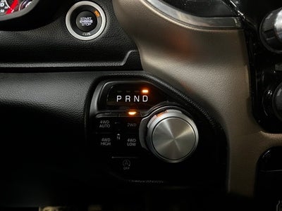 2022 RAM 1500 Laramie Crew Cab 4x4 5'7' Box