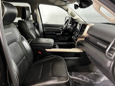 2022 RAM 1500 Laramie Crew Cab 4x4 5'7' Box