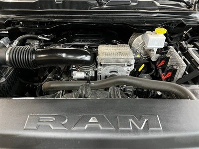 2022 RAM 1500 Laramie Crew Cab 4x4 5'7' Box