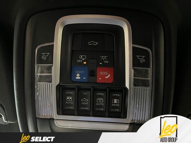 2023 RAM 1500 Laramie Crew Cab 4x4 5'7' Box