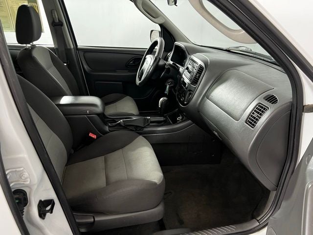 2007 Ford Escape XLS
