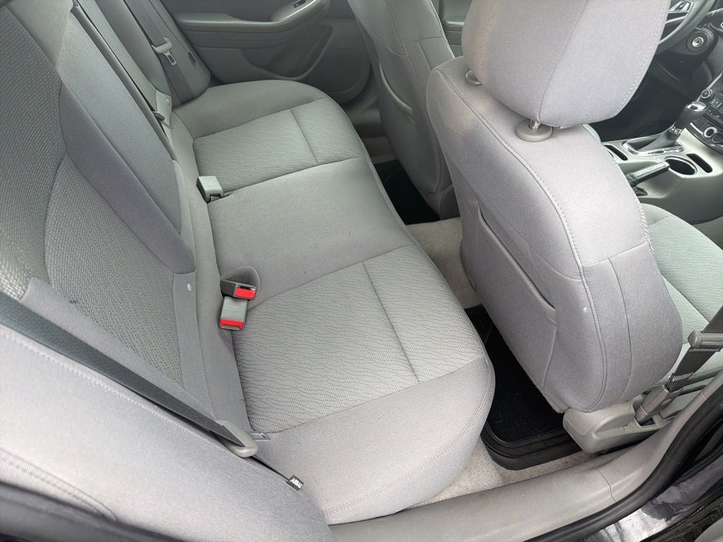 2015 Chevrolet Malibu LS 1LS