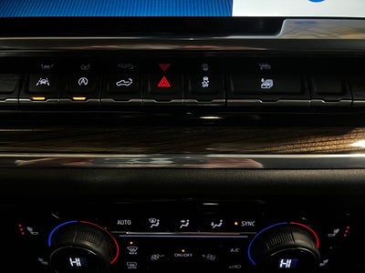 2024 Chevrolet Silverado 1500 4WD Crew Cab Short Bed LT with 2FL