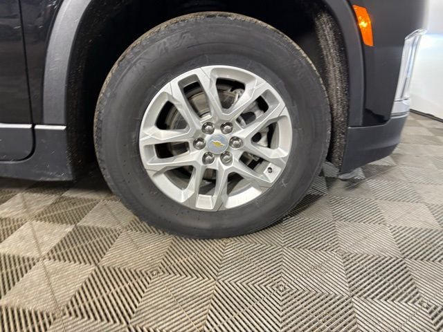 2023 Chevrolet Traverse FWD LS