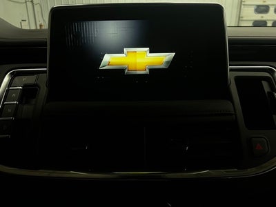 2024 Chevrolet Suburban 4WD RST
