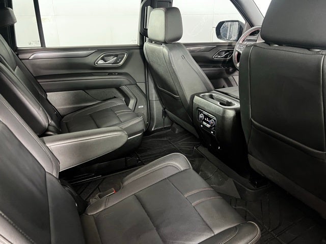 2024 Chevrolet Suburban 4WD RST