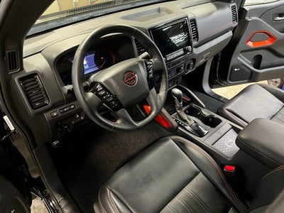 2024 Nissan Frontier Crew Cab PRO-4X 4x4