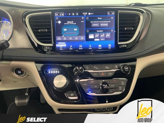 2021 Chrysler Pacifica Touring L