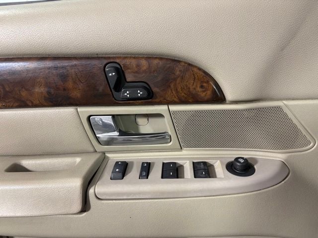 2009 Mercury Grand Marquis LS (Fleet Only)