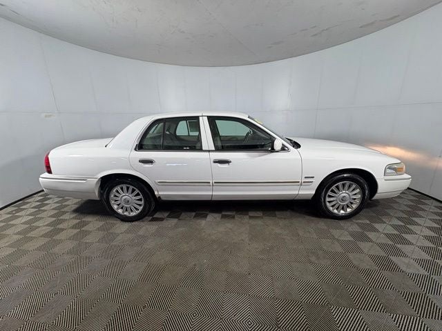 2009 Mercury Grand Marquis LS (Fleet Only)