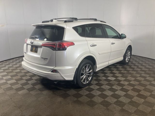 2017 Toyota RAV4 Platinum
