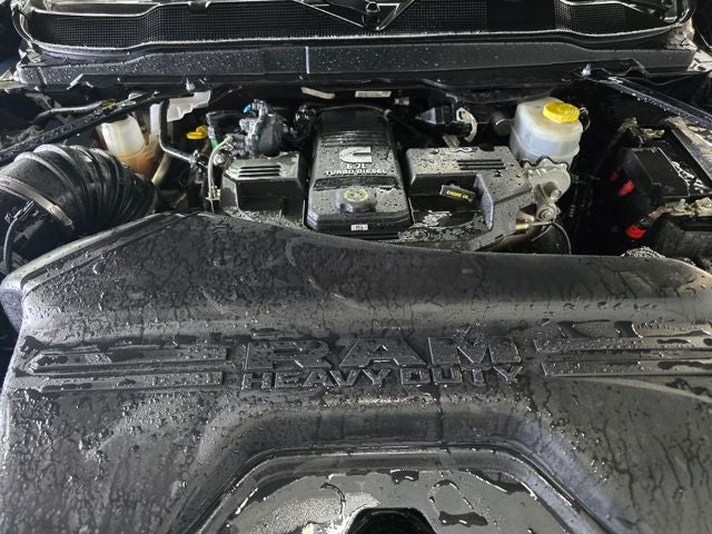 2019 RAM 2500 Limited Crew Cab 4x4 6'4' Box