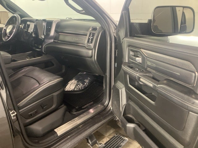 2020 RAM 2500 Limited Crew Cab 4X4 6'4' Box