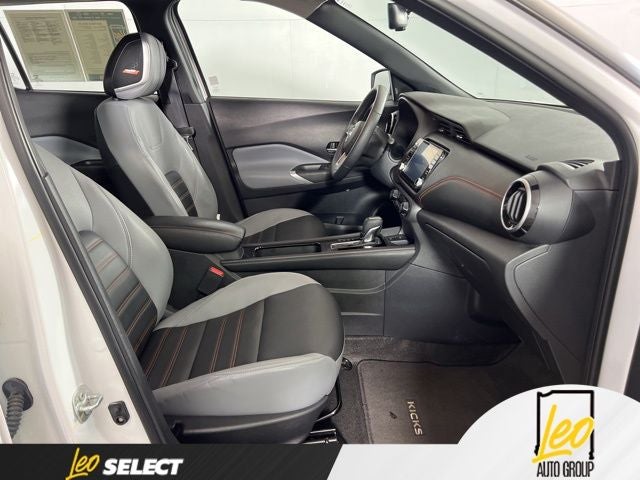2023 Nissan Kicks SR Xtronic CVT