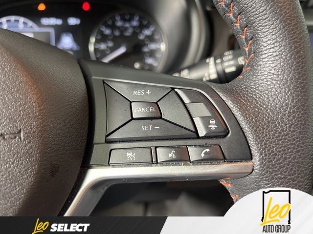 2023 Nissan Kicks SR Xtronic CVT