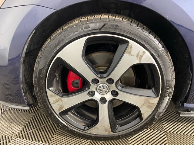 2015 Volkswagen Golf GTI 2.0T S 4-Door