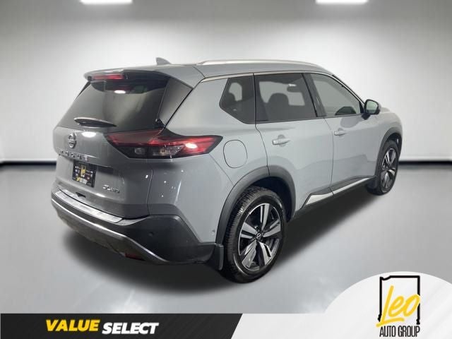 2022 Nissan Rogue SL